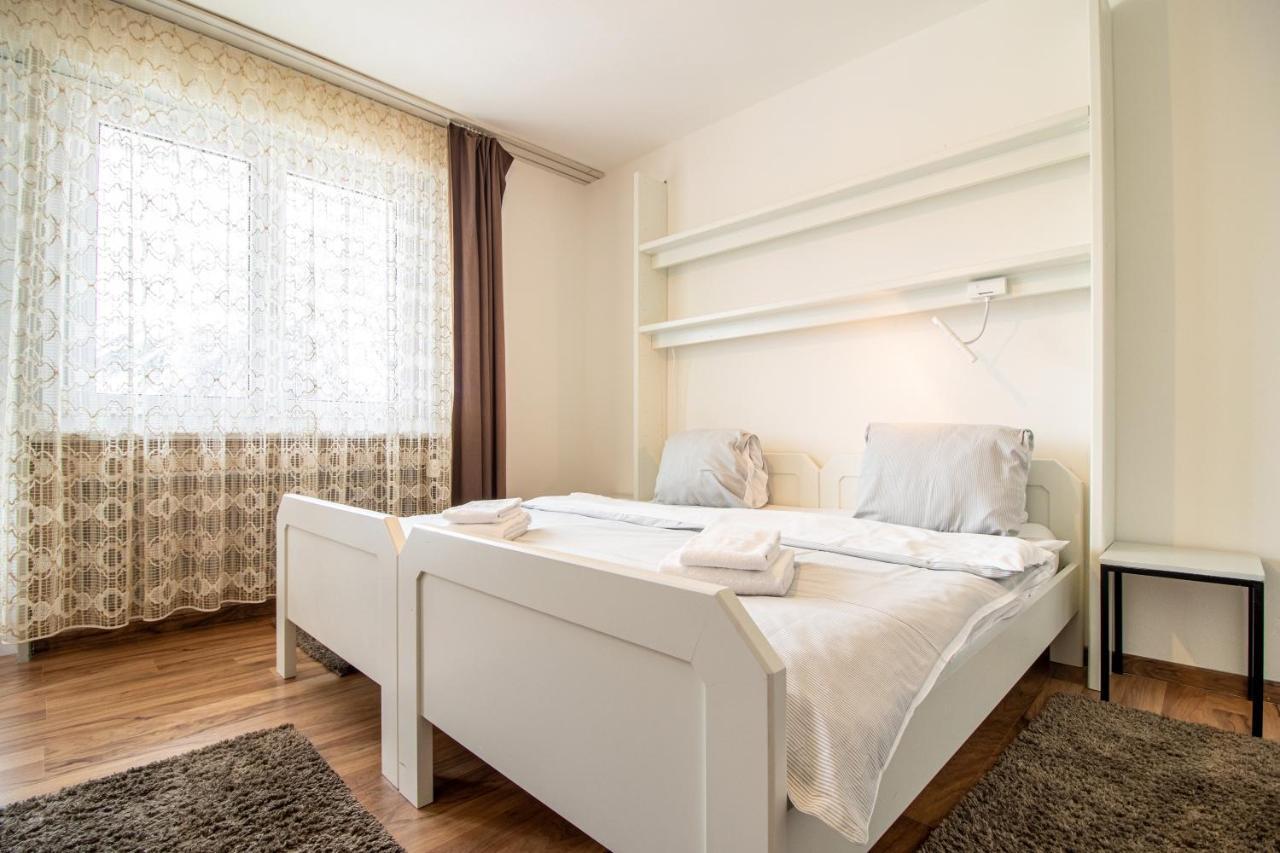 Viktoria B32 By Arosa Holiday Esterno foto